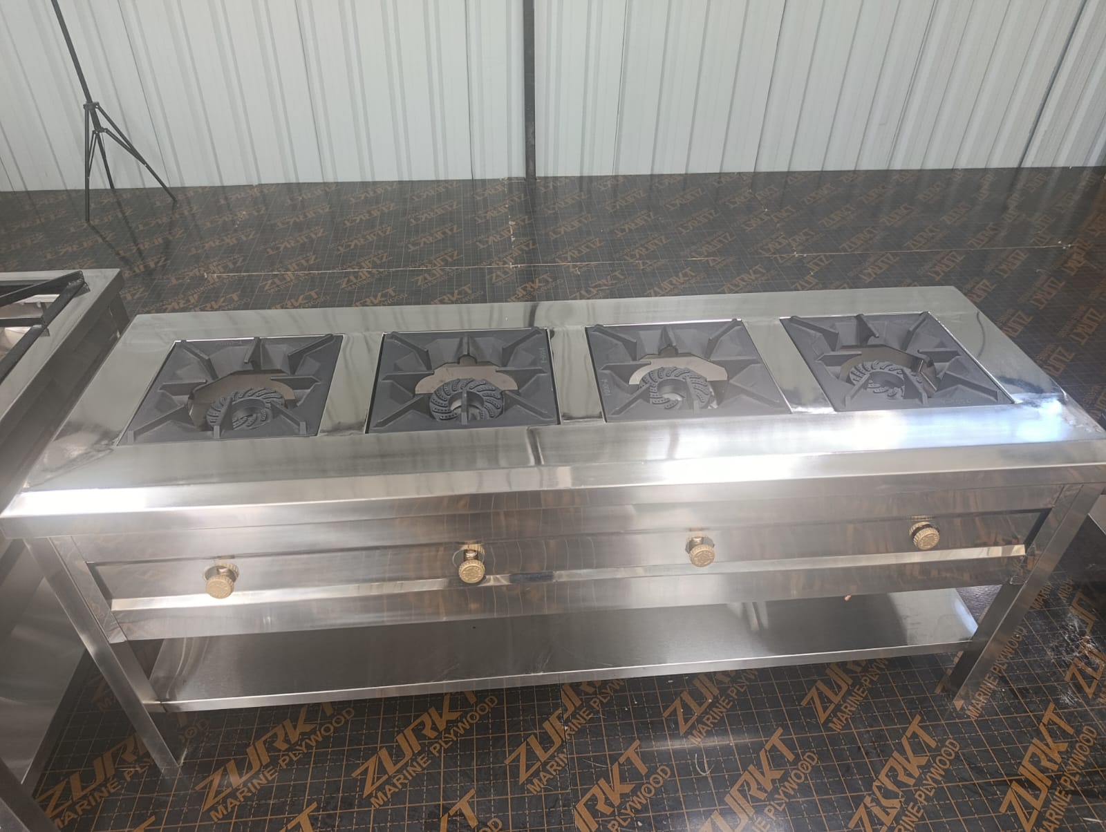 Restaurant Gas Cooker