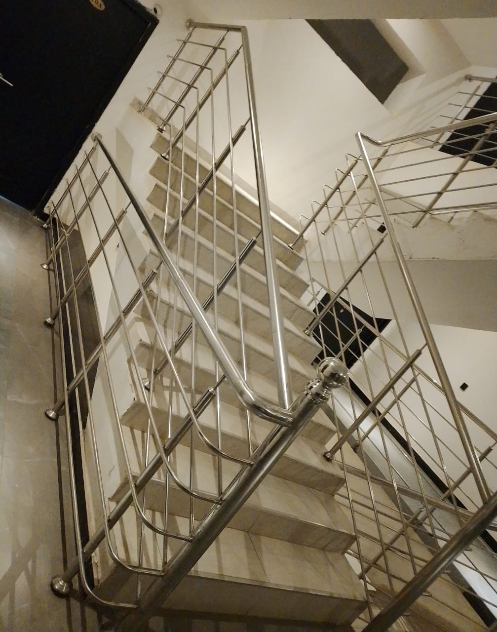 Stainless Steel Architectural Railing System